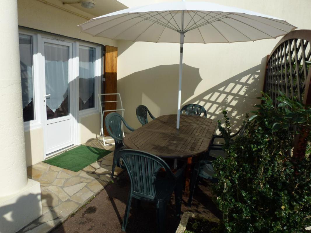 Ferienwohnung Les Lauriers Saint-Palais-sur-Mer Exterior foto